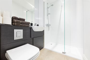 1 bed studio, The Bruce Building, Denton, Newcastle, NE17RP - Image 3
